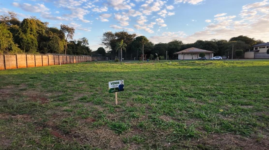 Terreno disponivel no condominio Boulevard